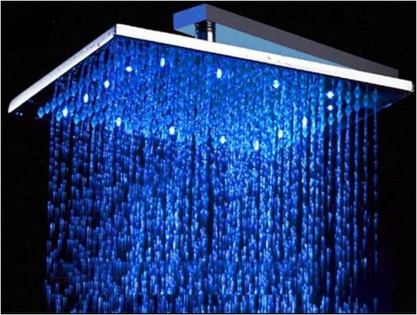 LED Brausedusche eckig 300 mm als Regendusche, 30 cm in Messing verchromt, eckige Duschbrause - Olotos-Obenlotos GmbH